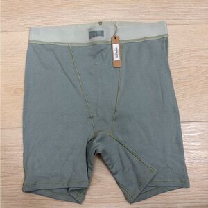 SKIMS Women's Boxer Briefs in Mineral